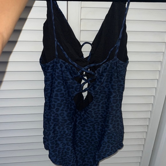ACACIA BLUE LEOPARD ONE PIECE - Picture 3 of 5